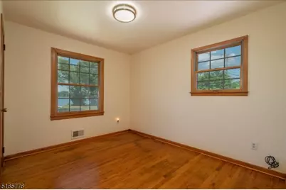 859 Lake Shore Dr, Parsippany, NJ 07054 - Photo 17