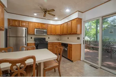 859 Lake Shore Dr, Parsippany, NJ 07054 - Photo 13