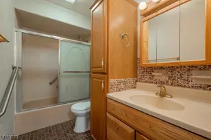 859 Lake Shore Dr, Parsippany, NJ 07054 - Photo 21