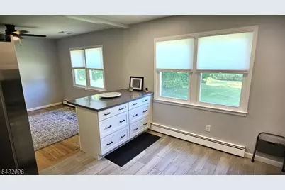 8 Hillside Rd, Mansfield Township, NJ 07840 - Photo 5