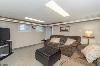 10 Irving Pl, Nutley, NJ 07110 - Photo 21