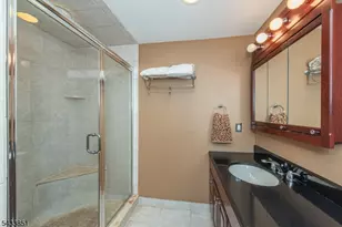 10 Irving Pl, Nutley, NJ 07110 - Photo 15