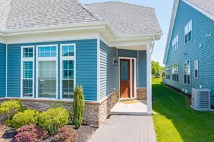 22 Samjan Cir, Robbinsville Township, NJ 08520 - Photo 3
