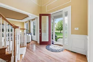 8 Ridgeline Drive, Washington Township, NJ 07853 - Photo 7