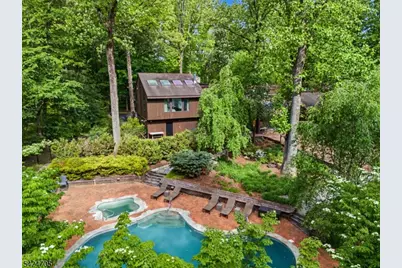 85 Crest Dr, Bernardsville, NJ 07924 - Photo 3