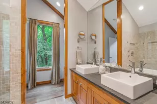 85 Crest Dr, Bernardsville, NJ 07924 - Photo 33