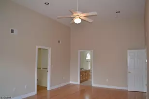 20 O Shea Ln, Summit, NJ 07901 - Photo 9