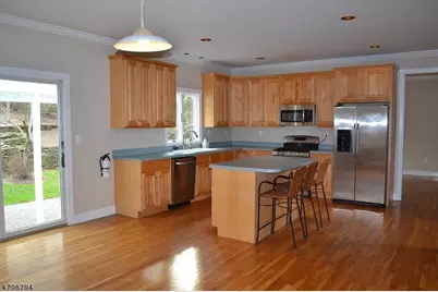 20 O Shea Ln, Summit, NJ 07901 - Photo 7