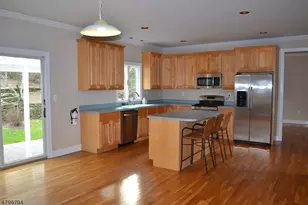 20 O Shea Ln, Summit, NJ 07901 - Photo 7
