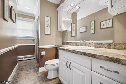 53 Orchard St, Carteret, NJ 07008 - Photo 25
