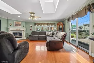 53 Orchard St, Carteret, NJ 07008 - Photo 7