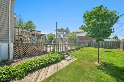 53 Orchard St, Carteret, NJ 07008 - Photo 29