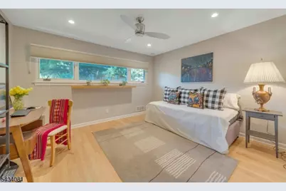 130 Pearl Brook Dr, Clifton, NJ 07013 - Photo 27