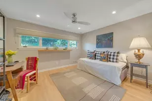 130 Pearl Brook Dr, Clifton, NJ 07013 - Photo 27