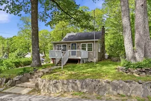 16 Morsemere Rd, West Milford, NJ 07421 - Photo 25