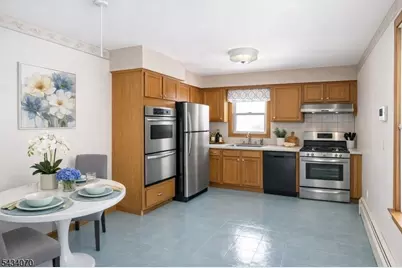 29 Woodland Road, Bloomfield, NJ 07003 - Photo 3