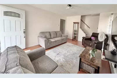 2 Sunnyside Pl, Verona, NJ 07044 - Photo 3