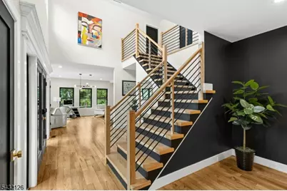 49 Upper Dr, Watchung, NJ 07069 - Photo 3