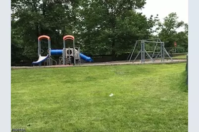 201 Robertson Way, Lincoln Park, NJ 07035 - Photo 15