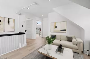 137 S Burnet St, East Orange, NJ 07018 - Photo 5