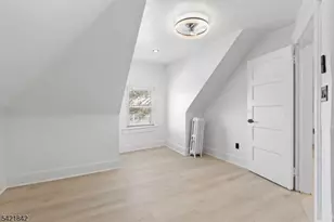 137 S Burnet St, East Orange, NJ 07018 - Photo 13