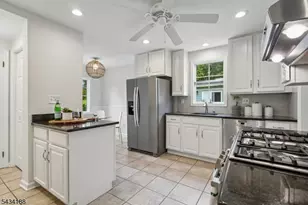 43 Burr Rd, Maplewood, NJ 07040 - Photo 9
