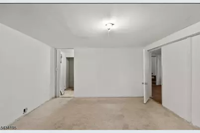 334 Brook Ave, Passaic, NJ 07055 - Photo 21