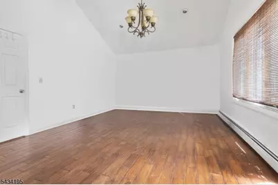 334 Brook Ave, Passaic, NJ 07055 - Photo 25