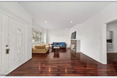 334 Brook Ave, Passaic, NJ 07055 - Photo 3