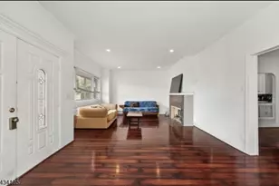 334 Brook Ave, Passaic, NJ 07055 - Photo 3
