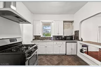 334 Brook Ave, Passaic, NJ 07055 - Photo 25