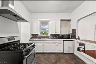 334 Brook Ave, Passaic, NJ 07055 - Photo 25