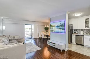 10 N Wood Ave, Linden, NJ 07036 - Photo 1