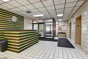 10 N Wood Ave, Linden, NJ 07036 - Photo 25