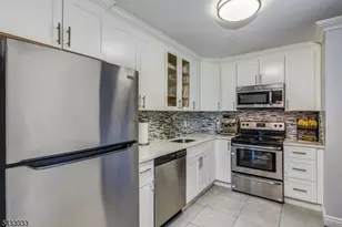 10 N Wood Ave, Linden, NJ 07036 - Photo 9