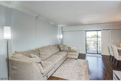 10 N Wood Ave #418, Linden, NJ 07036 - Photo 3