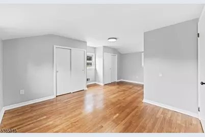 18 Farmingdale Ave, Bloomfield, NJ 07003 - Photo 5