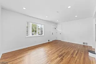 18 Farmingdale Ave, Bloomfield, NJ 07003 - Photo 9
