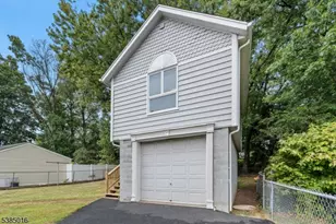 18 Farmingdale Ave, Bloomfield, NJ 07003 - Photo 31