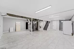 18 Farmingdale Ave, Bloomfield, NJ 07003 - Photo 27