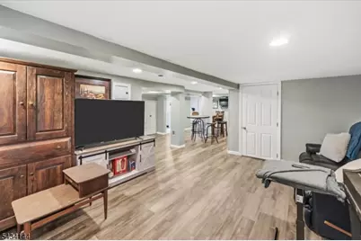 130 Mitchell St, West Orange Township, NJ 07052 - Photo 29