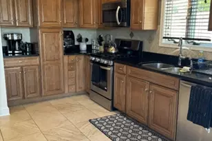 137 Boston Ave, North Arlington, NJ 07031 - Photo 3