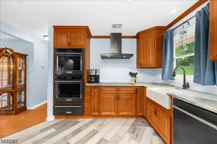 650 Woodglen Rd, Lebanon Township, NJ 08826 - Photo 9