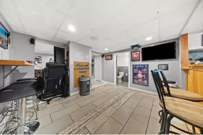 130 Lincoln Ave, Dover, NJ 07801 - Photo 33