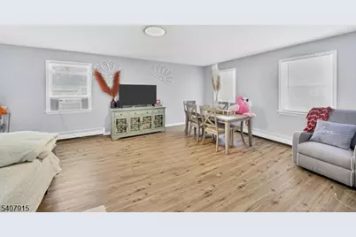 137 Belvidere Ave, Washington Boro, NJ 07882 - Photo 3