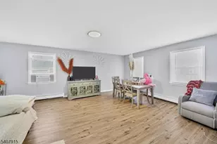 137 Belvidere Ave, Washington Boro, NJ 07882 - Photo 3