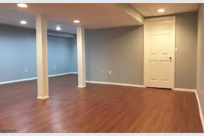 61 Patriots Rd, Parsippany, NJ 07950 - Photo 13