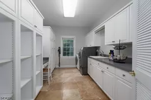 7 Silver Maple Ct, Montgomery Township, NJ 08502 - Photo 17
