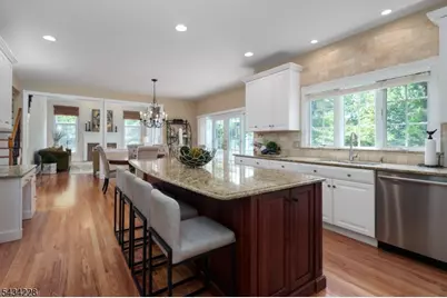7 Silver Maple Ct, Montgomery Township, NJ 08502 - Photo 13