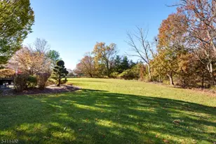 7 Silver Maple Ct, Montgomery Township, NJ 08502 - Photo 11